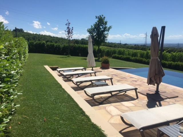 Relais Juliette Hotel La Morra Exterior photo